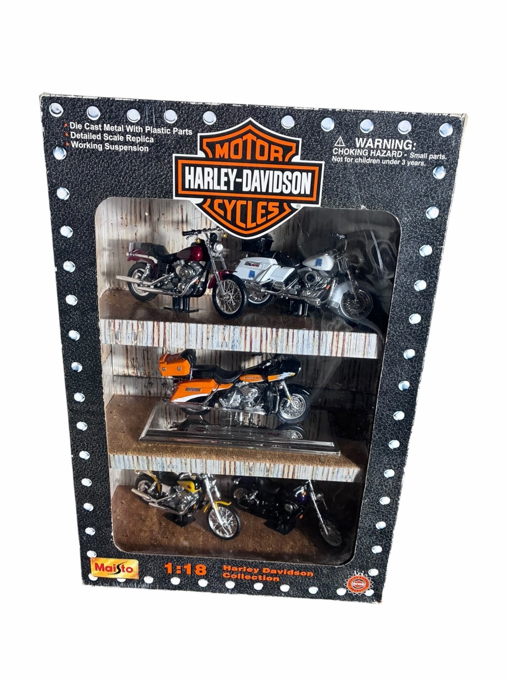 Harley Davidson 1:18 scale motorcycle collection. New
